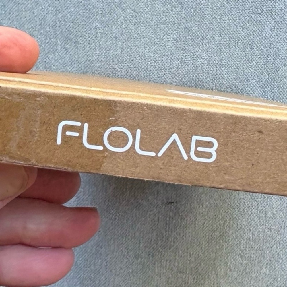 FLOLAB iPhone screen protector